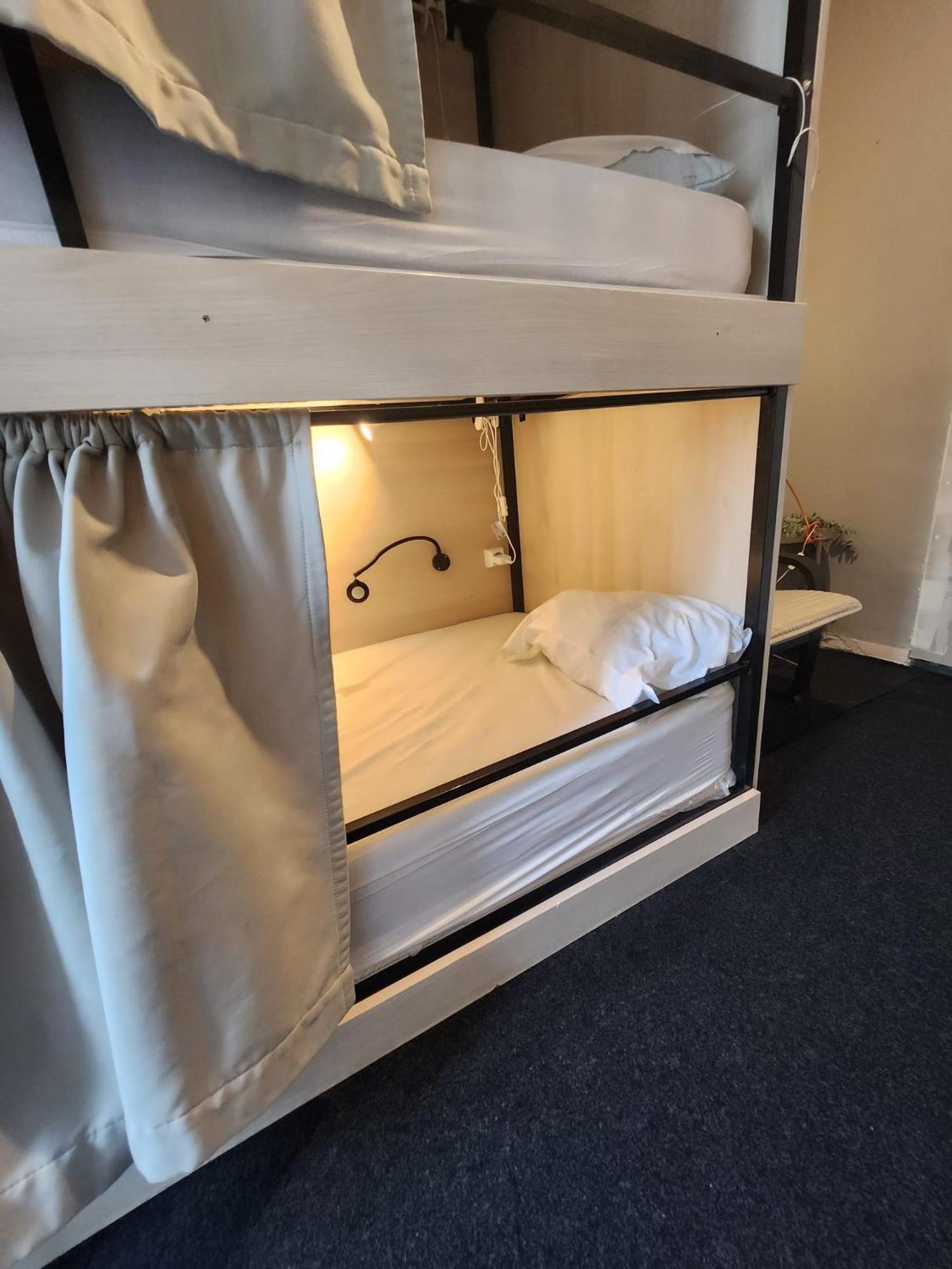 Daora Lisbon Hostel Экстерьер фото